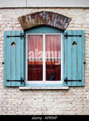 A cottage window in Hayne Street London EC1 England Stock Photo