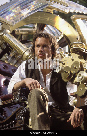 THE TIME MACHINE 2002 Warner/DreamWorks film with Guy Pearce Stock Photo