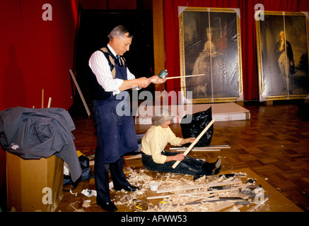 Unpacking the pictures at the Queen’s Gallery Buckingham Palace 1990s circa 1995 UK HOMER SYKES Stock Photo