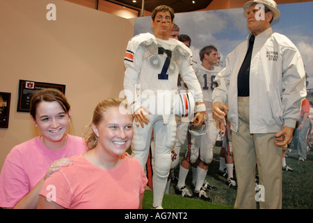 Auburn University Alabama,campus,Lovelace Athletic Museum and Hall of  Honor,Bo Jackson statue,girl girls,youngster youngsters youth youths female  kid Stock Photo - Alamy