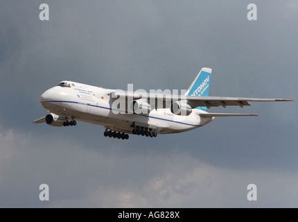 Antonov An-124 Ruslan heavy cargo plane operated by the Antonov Design Bureau Stock Photo