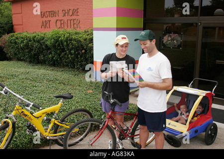 Alabama Fairhope,Eastern Shore Art Center,centre,community gallery galleries,collection,couple,adult,adults,bicycle,bicycling,riding,biking,rider,bike Stock Photo