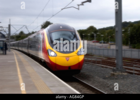 Virgin Pendolino Train - Tring - Hertfordshire Stock Photo