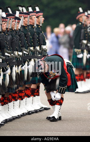 Black Watch troops at inspection before a ceremony Stock Photo - Alamy