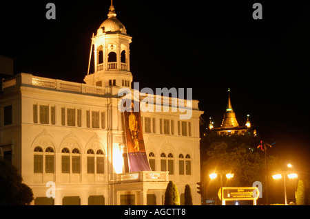 King Prajadhipok Museum Golden Mount illuminated at night Bangkok Thailand Stock Photo