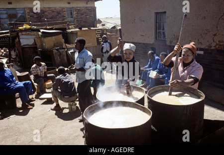 Brewing beer, Alexandria Township, Johannesburg, South Africa Stock Photo