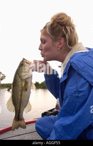 Fish Sligh Sport fishing for Largemouth Bass in the wetland of La Sauceda ...