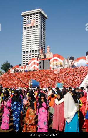 Malaysia s 50th Independence Day parade at the Merdeka Square in Kuala Lumpur Malaysia 31 August 3007 Stock Photo