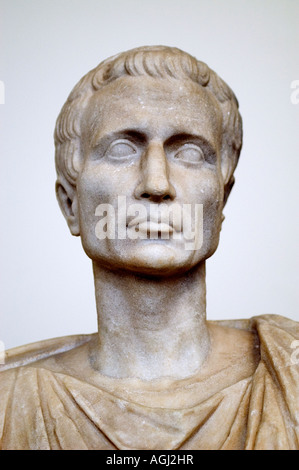 A bust or statue of a roman caesar with one eye winking Stock Photo - Alamy