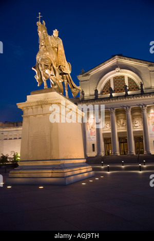 St Louis Art Museum in St Louis, Missouri and Crusader King Louis IX statue Stock Photo