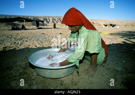 Sinai Maryam doing the laundry Stock Photo