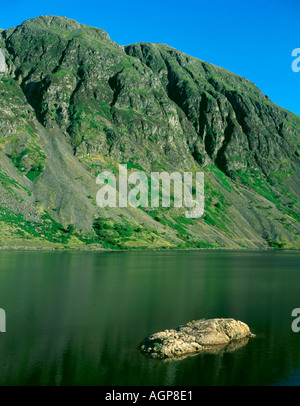 Scree slopes and cliffs seen over Wast Water, Wasdale, Lake District National Park, Cumbria, England, UK. Stock Photo