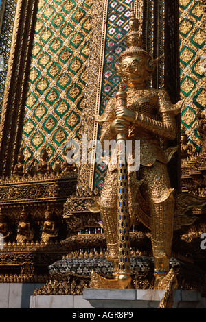 Wat Phra Keo temple / Wat Phra Keo Tempel / Koenigstempel Stock Photo