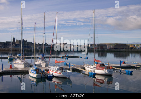 dh Kirkwall Marina KIRKWALL ORKNEY Boats leisure craft yacht berthed quayside jetty Kirkwall harbour