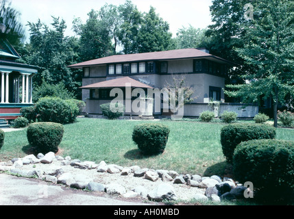 K. C. DeRhodes House, 715 West Washington Street, South Bend, Indiana, 1906. Exterior. Architect: Frank Lloyd Wright Stock Photo