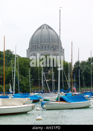 Baha'i Temple & Wilmette Harbor, Illinois, USA Stock Photo