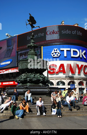 Statue of Anteros on Shaftesbury Memorial Fountain, Piccadilly Circus, West End, Greater London, England, United Kingdom Stock Photo