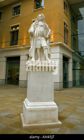 Statue of Sir Hans Sloane (1660 to 1733) near Kings Road London Stock Photo