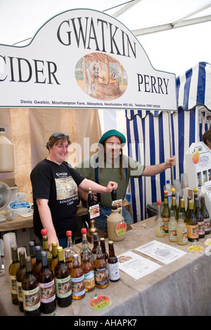 UK Hampshire Romsey Broadlands CLA Game Fair Theresa Roberts and Herefordshire Cider Maker Denis Gwatkin Stock Photo