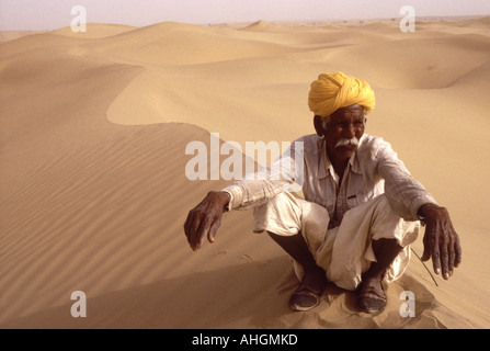 Bedouin in Thar desert, Rajasthan, India Stock Photo