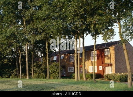 New Ash Green, Kent, England. Post war housing. Architect: SPAN, Eric Lyons Stock Photo