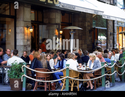 People at sidewalk cafe restaurants near Stureplan in central Stockholm Stock Photo