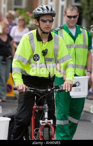 Ambulance paramedic on a bicycle Stock Photo