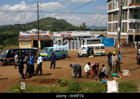 Africa Kenya Tanzania frontier border town house urban people Stock Photo