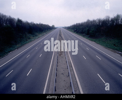 'Deserted Motorway'' M6','Central Reservation',Staffordshire,'empty road'
