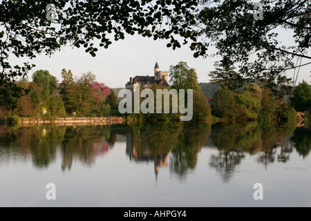 View of Lapoujade on the River Lot near Luzech in South West France Stock Photo