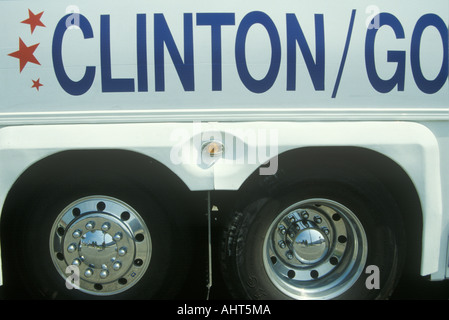 Bill Clinton Al Gore Buscapade tour bus on one of its Great Lakes Tour Freeway Stops 1992 Stock Photo
