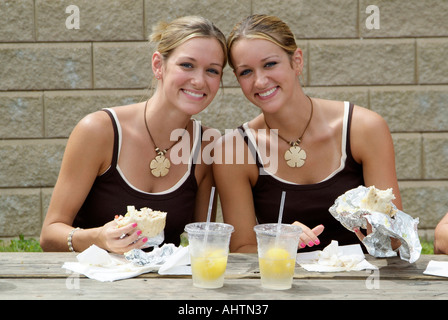 Twins girls at Convention at Twinsburg Ohio Stock Photo