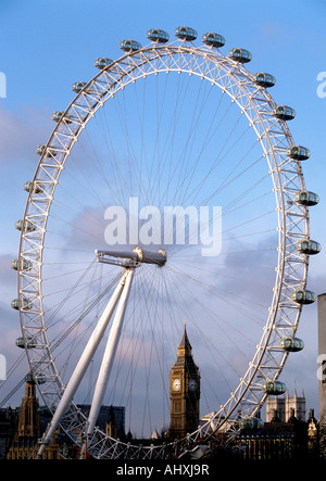 THE LONDON EYE on the Embankment framing Big Ben Stock Photo