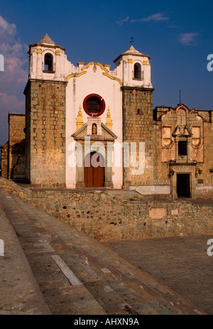 Church and ex-convent of San Jose, now School of Fine Arts, Escuela de Bellas Artes, Oaxaca, Oaxaca de Juarez, Mexico Stock Photo