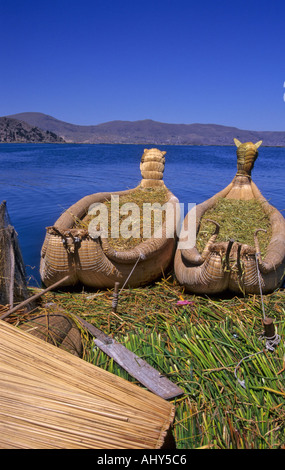 Reed boats of the Uros Indians, Lake Titicaca, Peru Stock Photo