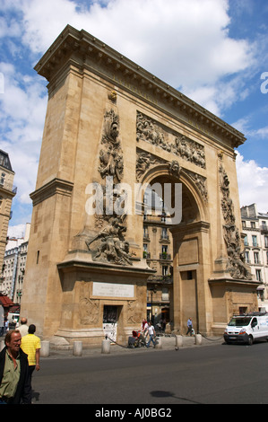 Porte Saint-Denis Stone Triumphal Arch Gateway Monument, Paris France ...