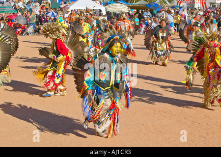 Native Americans in full regalia dancing at Pow wow Stock Photo - Alamy