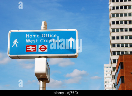 Sign for visitors to the Home Office, Lunar House, Croydon Stock Photo