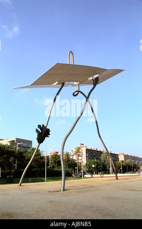 David and Goliath sculpture by Antoni Llena in Barcelona, Spain Stock Photo