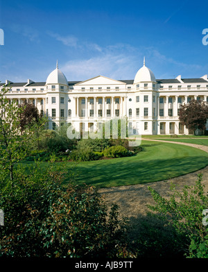 London Business School Nash architecture building by Regents Park London NW1 England HXXZsmng Stock Photo