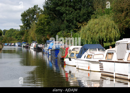 Boats moored on Grand Union Canal at Hatton, Warwickshire, England, UK Stock Photo