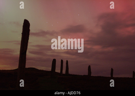 dh  RING OF BRODGAR ORKNEY Northern Lights Aurora Borealis and neolithic standing stone circle Stock Photo