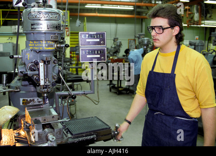 Vocational education Minority male high school students take training in Hydraulics Stock Photo