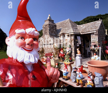 GB - CORNWALL:  Pixie Shop in Tintagel Stock Photo