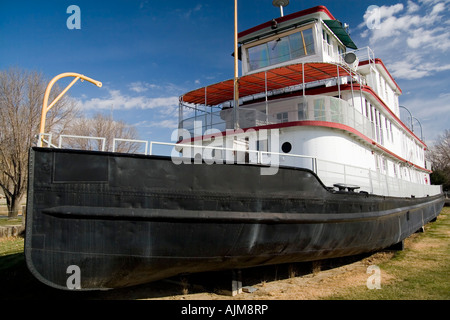 Iowa USA IA Sioux City The Sergeant Floyd steamboat on the banks of the Missouri river exterior of the boat Stock Photo