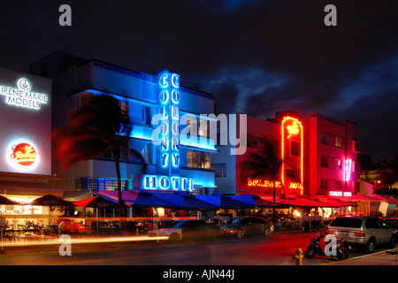hotel colony boulevard starlite and other buildings at night on ocean drive miami art deco area south beach florida america usa