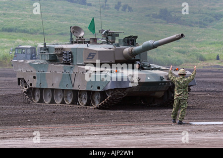Mitsubishi Type 90 Main Battle Tank of the Japan Ground Self Defence Force Stock Photo