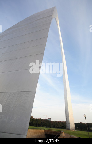 The Gateway Arch, St. Louis, MO  Dramatic lighting, viewing to the East, early morning light.  Good negative space for copy. Stock Photo
