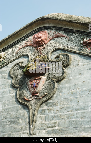 Architectural detail on Chinese temple Stock Photo