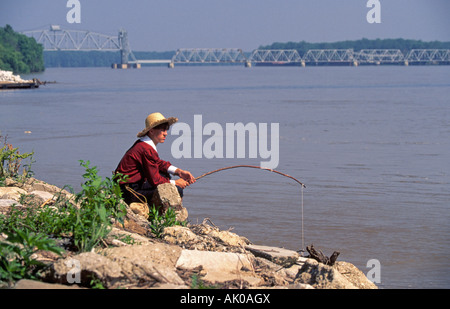Huck finn fishing hi-res stock photography and images - Alamy